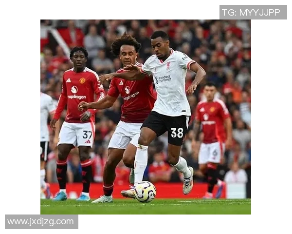 曼联与巴黎次回合激战即将开启精彩直播不容错过